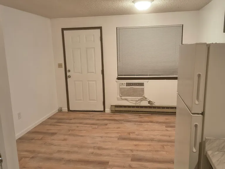 1214 McKinley Ave #2 — Photo 4