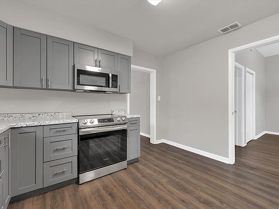 5th image of 3006 N 13th St