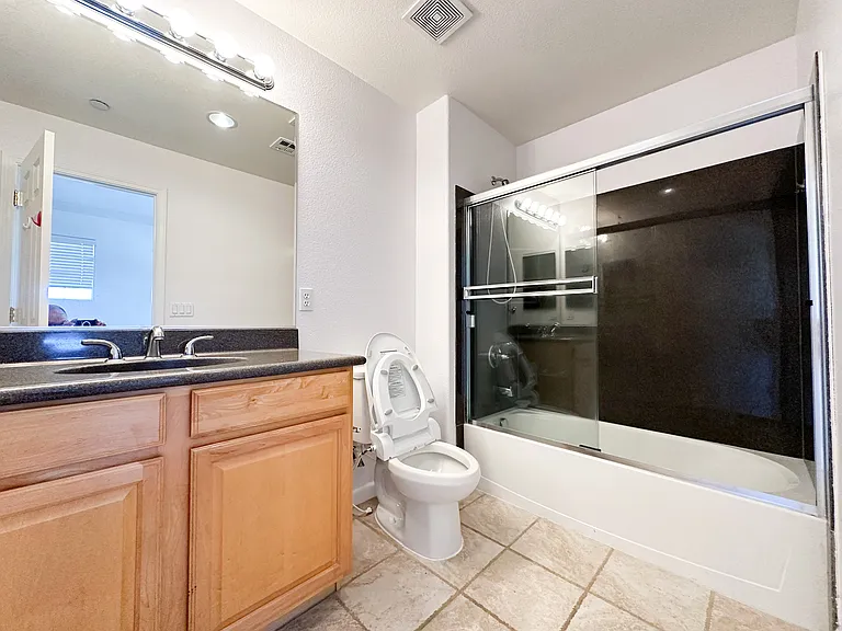 538 Altino Blvd — Photo 14