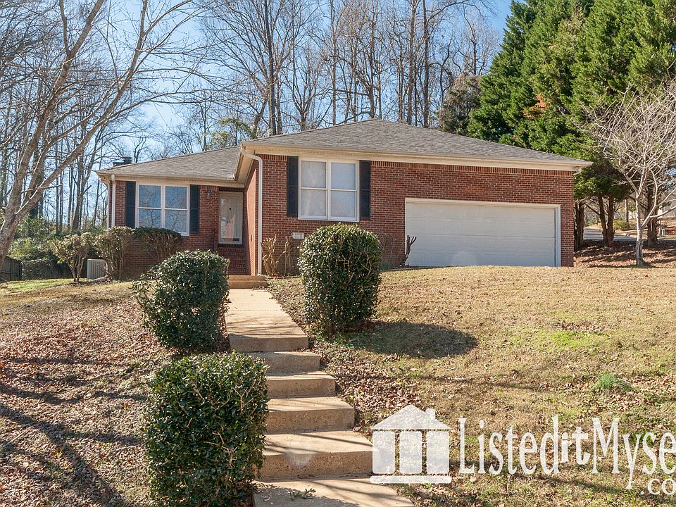 1st image of 4417 Oxford Gate Dr