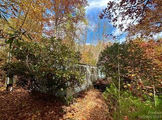 260 Simple Pl, Glenville, NC 28736