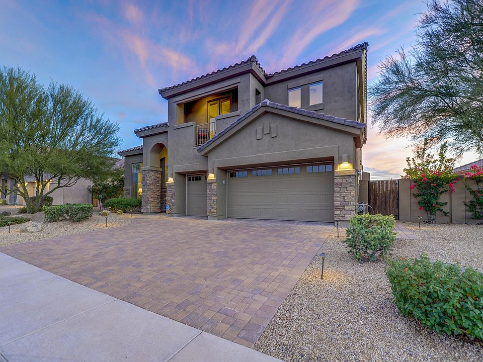 1st image of 5611 E White Pine Dr