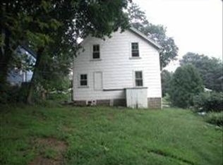 21 Lewis St, Maynard, MA 01754