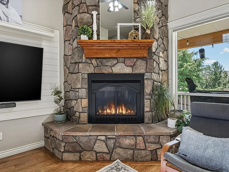 553 E Forest Ridge Dr — Photo 30