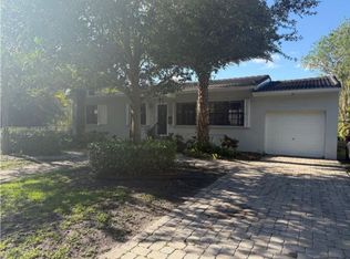 1140 Wren Ave, Miami Springs, FL 33166
