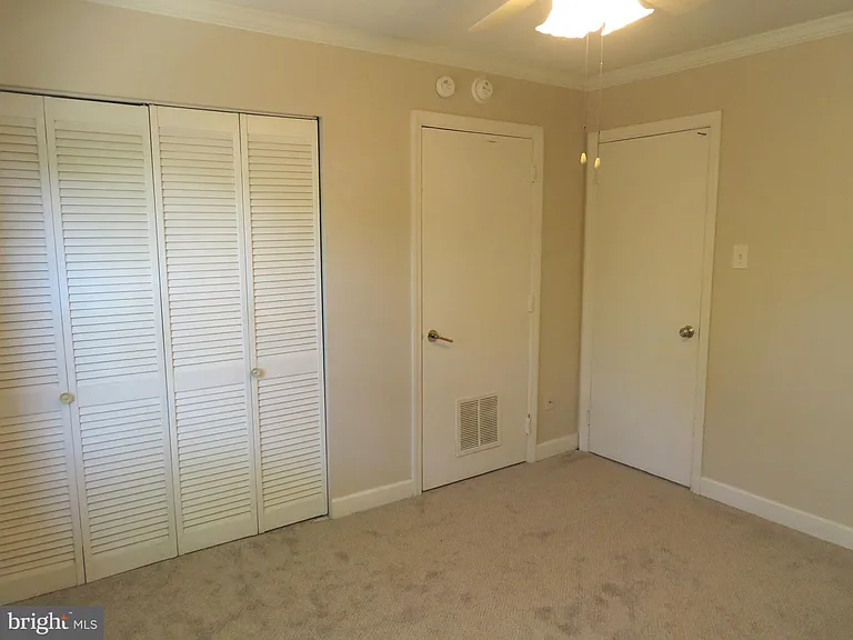 126 Berwick Pl #23B — Photo 19