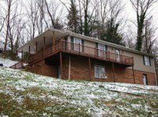 203 Ferndale Dr, Charleston, WV 25302