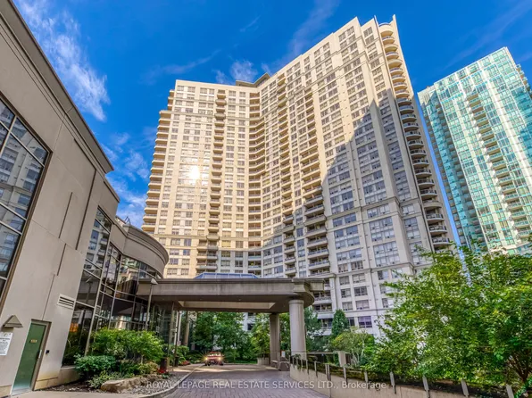 3888 Duke Of York Blvd #1433, Mississauga, ON L5B 4P5