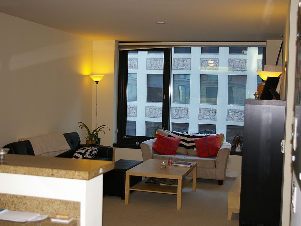 Family/Sitting Room