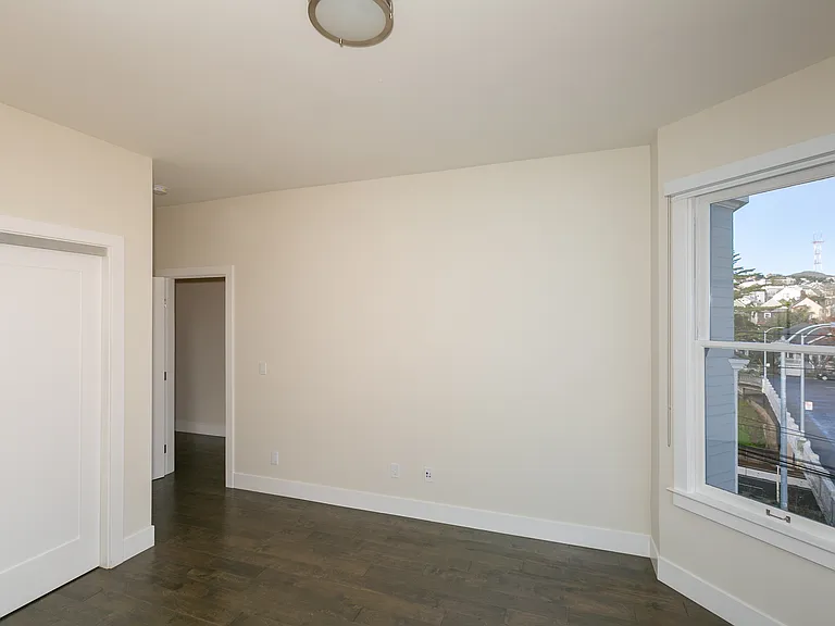 28-34 Highland Ave #30 — Photo 10