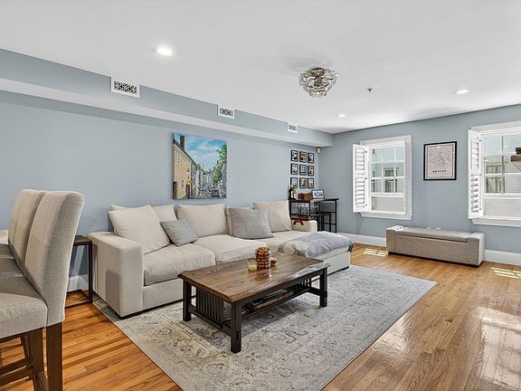 3rd image of 57 Bartlett St #5