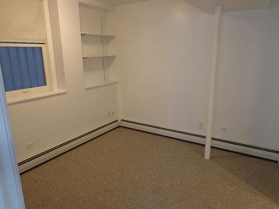 5th image of 3217 N Clifton Ave #Basement