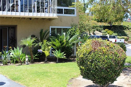 31058 Flying Cloud Dr Photo 1