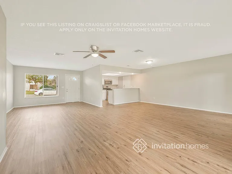 10425 Kingbrook Ln — Photo 15