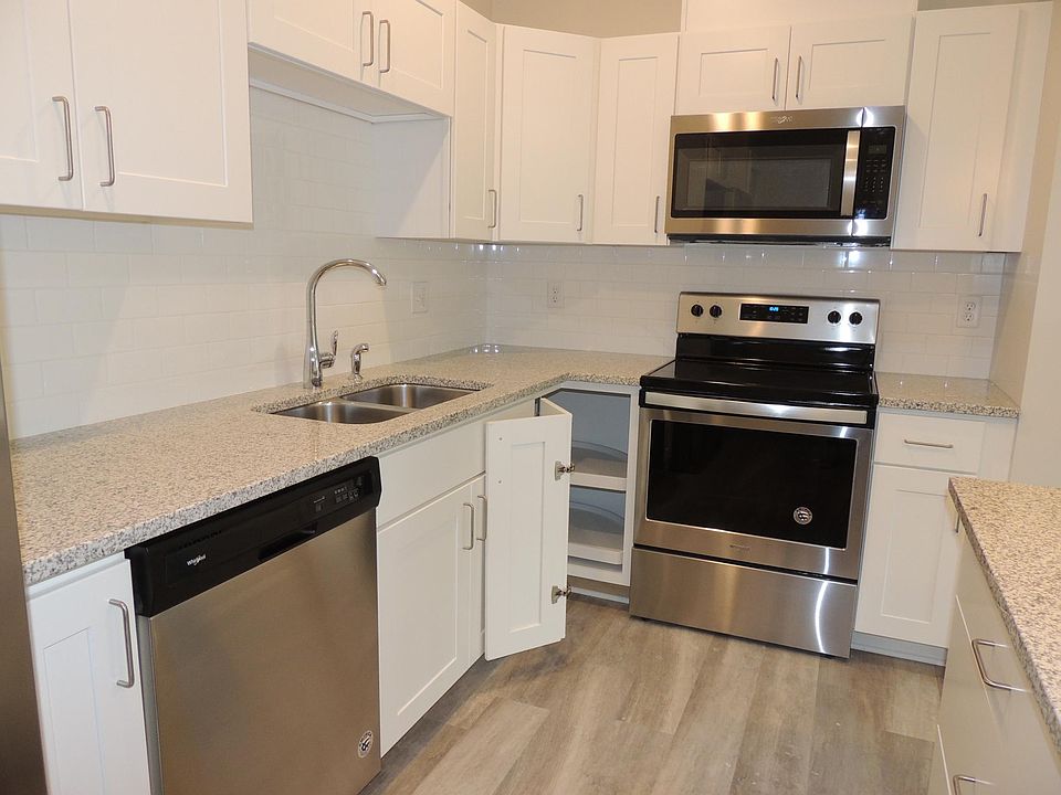 1 Bedroom Kitchen