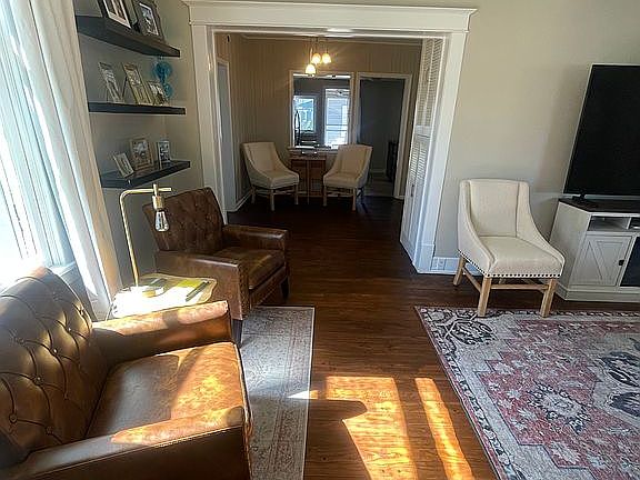 Lots of natural light