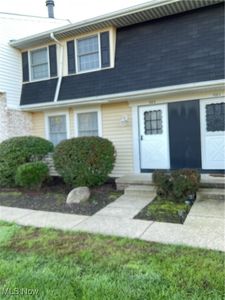 1938 Higby Dr, Stow, OH, 44224