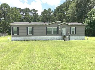 223 Hunters Pl, Thomasville, GA 31757