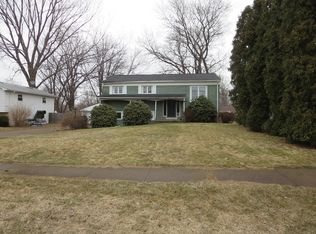 6223 Maplewood Rd, Mentor, OH 44060