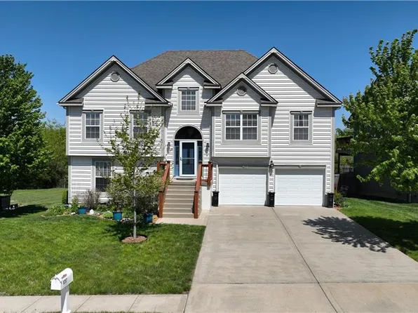 11267 N Pennsylvania Ave, Kansas City, MO 64155