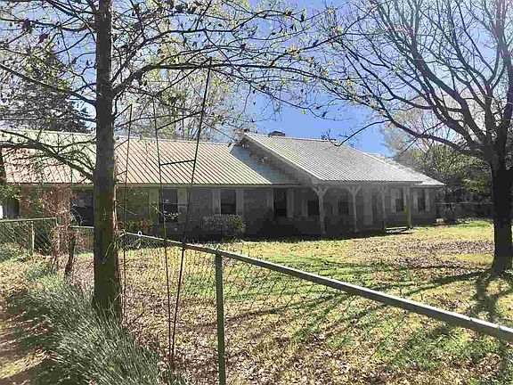 2nd image of 3022 County Road 3551