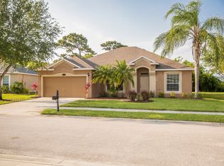 3920 Caparosa Cir, Melbourne, FL 32940