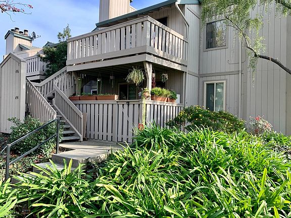 2nd image of 496 Coyote Creek Cir