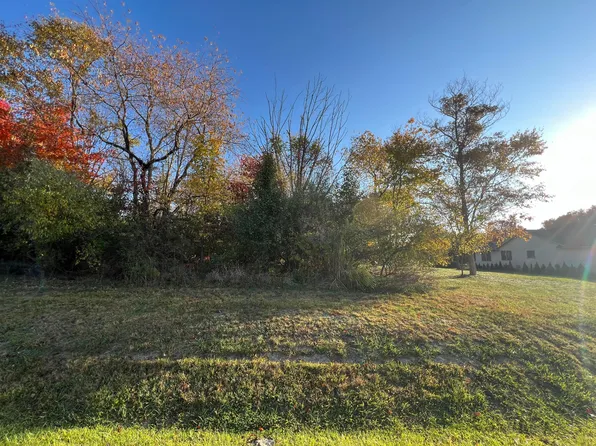 0 Country Club Dr, Howard, OH 43028