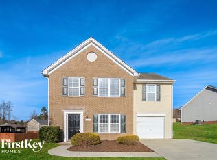 2646 Dallas Dr, Winston Salem, NC 27107