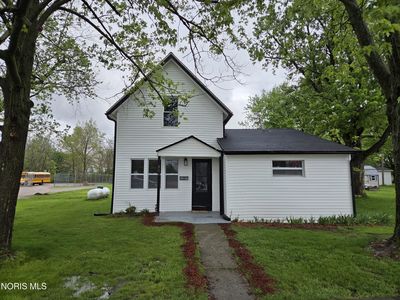 206 W Perry St, Grover Hill, OH, 45849