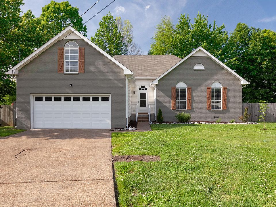 1st image of 106 Timberwood Ct