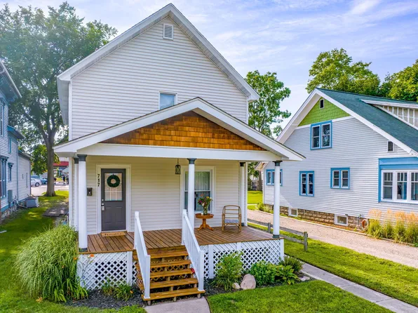 717 Osceola Ave, Big Rapids, MI 49307