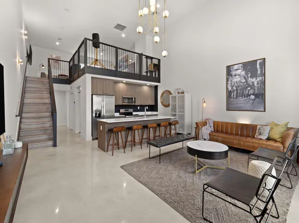 410 NE 36th Street #10, Oakland Park, FL 33334