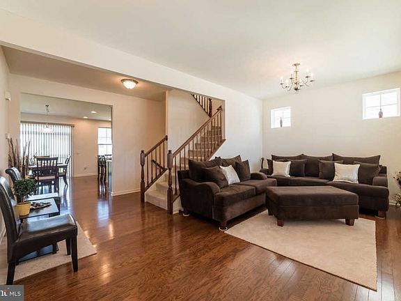 5th image of 1723 Hudgins Farm Cir
