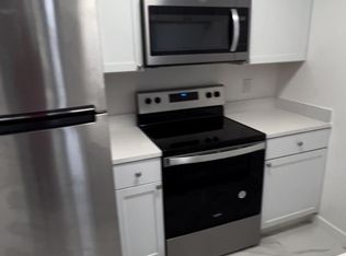 900 E 13th St APT 204, Georgetown, TX 78626