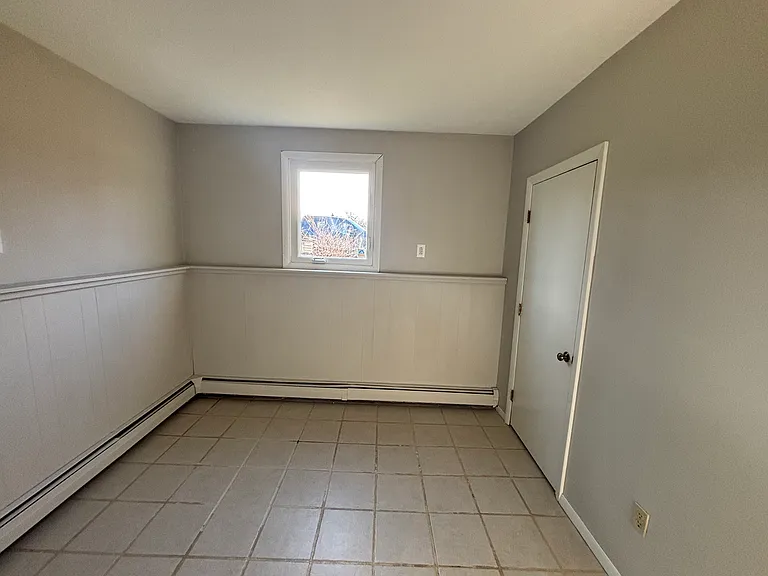 394 Porters Point Rd #A — Photo 9