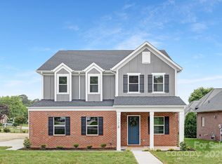 1701 30th Avenue Ct NE, Hickory, NC 28601