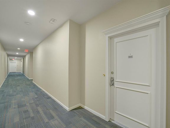 3rd image of 2400 N Braeswood Blvd APT 213