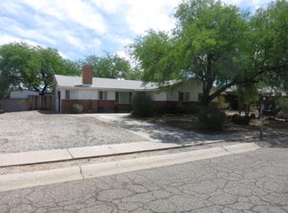 6429 E Calle Luna, Tucson, AZ 85710