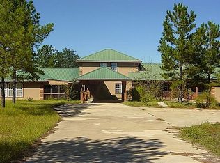 893 Coventry Rd, Defuniak Springs, FL 32433