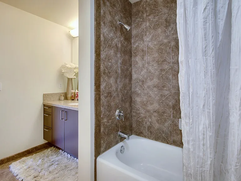 1818 L St #515 — Photo 45