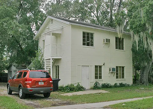 1005 Plaza St Photo 1