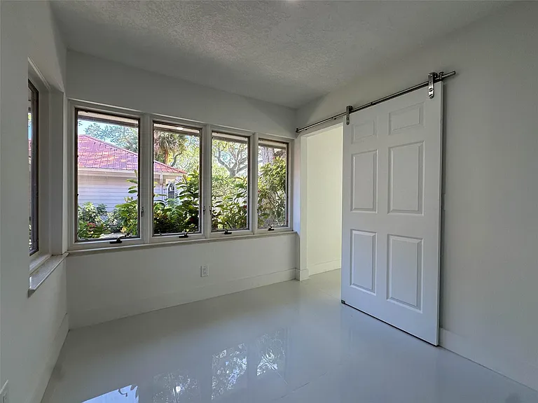 1200 Poitras Dr — Photo 19