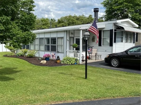 58 Picture Brk, West Bloomfield, NY 14585