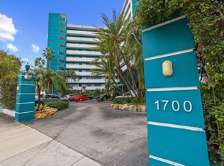 1700 NW North River Dr APT 305, Miami, FL 33125