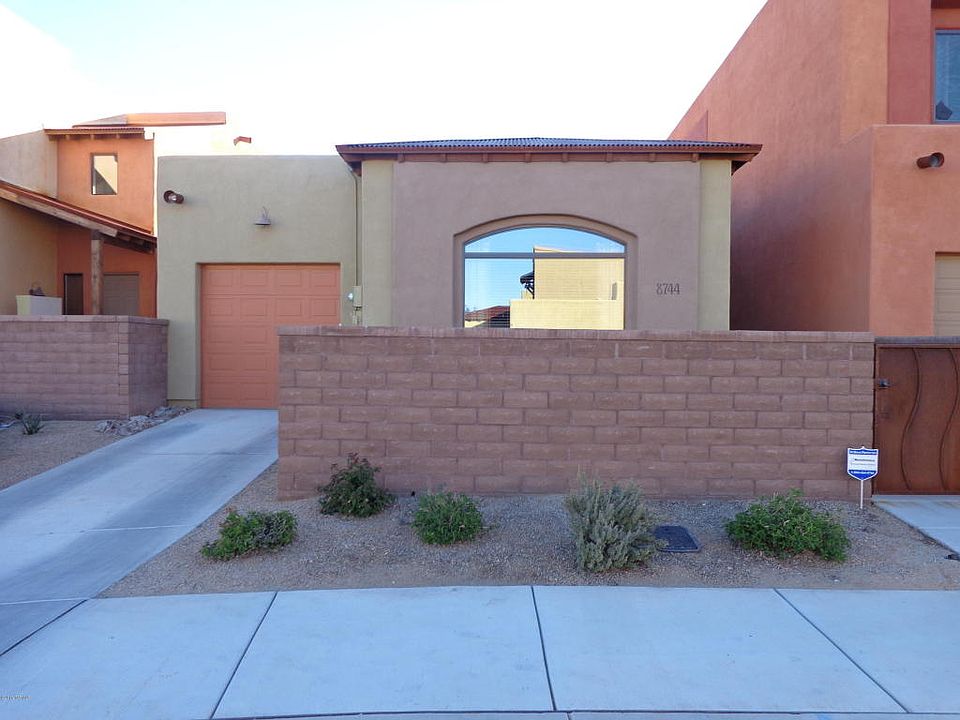 1st image of 8744 E Perry Park Cir