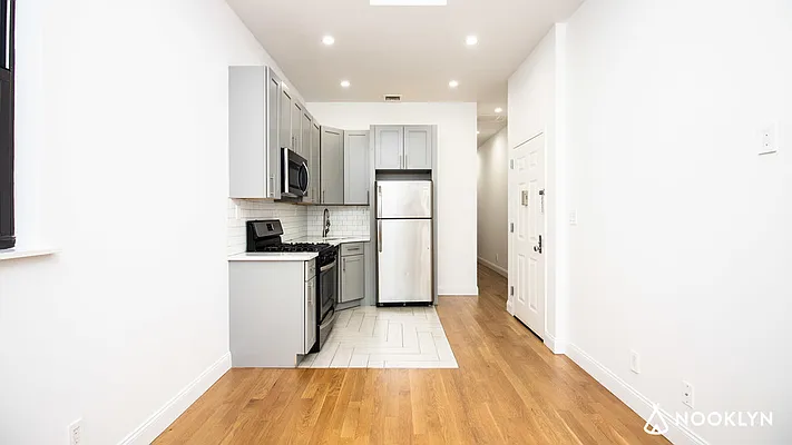 Rented by Nooklyn NYC LLC | media 1