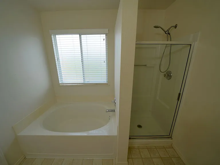 109 Willow Hl — Photo 31