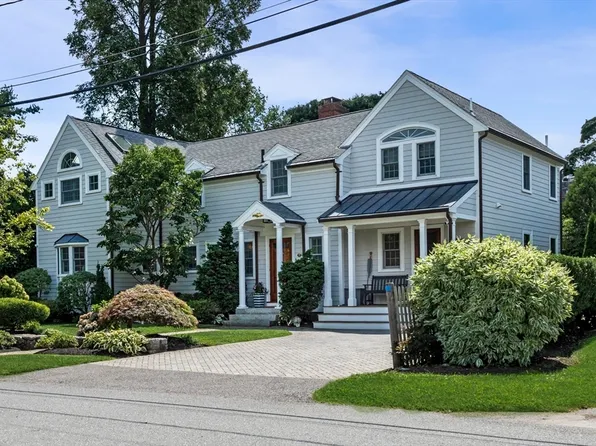 9 Gallison Ave, Marblehead, MA 01945