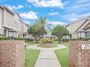 906 Sykes Ct, Orlando, FL 32828